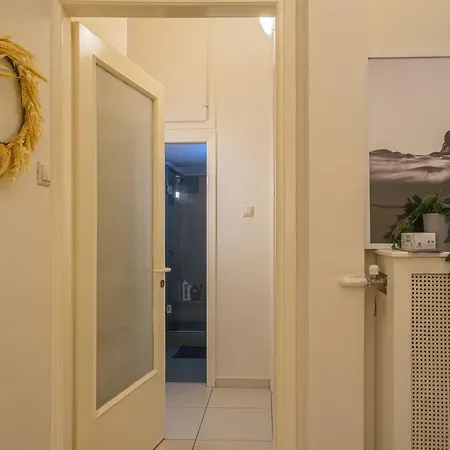 Casa Vibrant - Colorful 2Br Apt With Balcony In Koukaki Atina Dış mekan fotoğraf