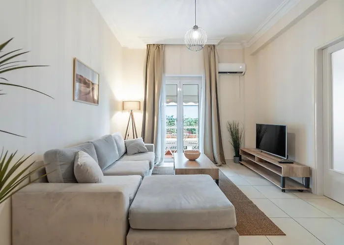 Casa Vibrant - Colorful 2Br Apt With Balcony In Koukaki