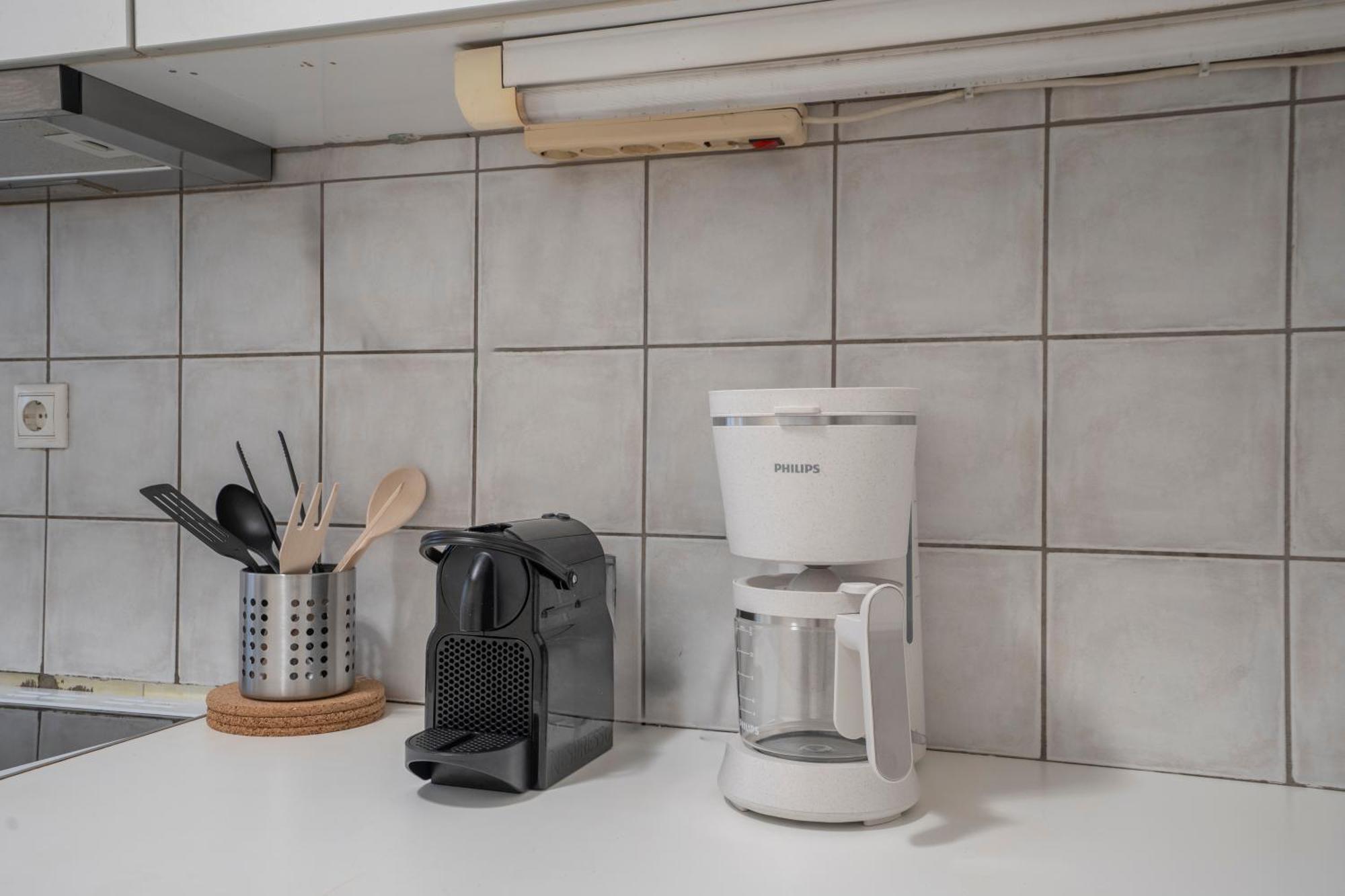 Apartment Casa Vibrant - Colorful 2br With Balcony In Koukaki *